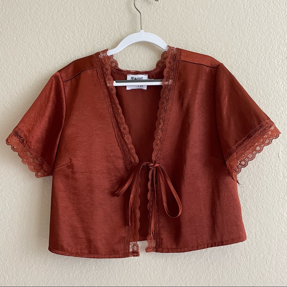 Princess Polly rust brown “Vintage Tie Up” top size 2